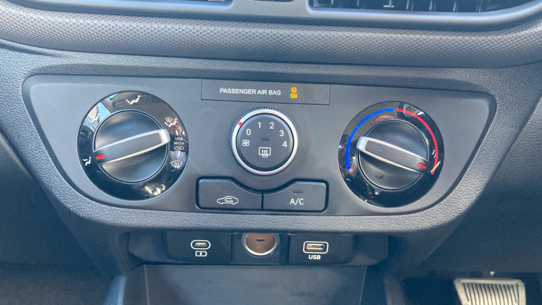 Hyundai i10 1.0 Advance 5dr Auto Petrol Hatchback